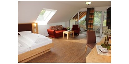 Pensionen - Hausach - Barrierefreie Suite Adlerhorst mit 2 Doppelzimmer - Landgasthof Adler-Pelzmühle