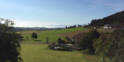 Pensionen - Garten - Oberhofen am Irrsee - Harmonie Stüberl