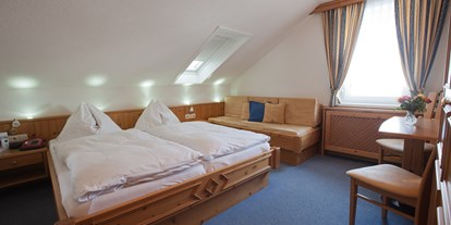 Pensionen - Umgebungsschwerpunkt: See - Mondsee - Zimmer de luxe  - Pension Knoll ****