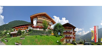 Pensionen - Balkon - Neustift (Trentino-Südtirol) - Panoramaansicht - Gasthaus Jaufenblick & Ferienhaus Engele