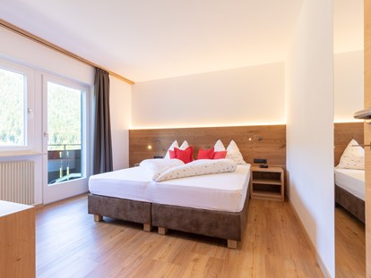 Pensionen - Lazfons - Zimmer Mountainsuite Apartment VALSORDA - Haus Christian 