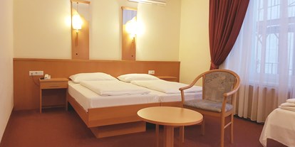 Pensionen - WLAN - Brunn am Gebirge - Superior Dreibettzimmer - Hotel Pension Haydn