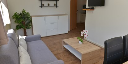 Pensionen - Umgebungsschwerpunkt: am Land - Hermagor - Wohnzimmer appartmetn Kreuzeck - Frühstückspension Ferienhaus Kolbnitz