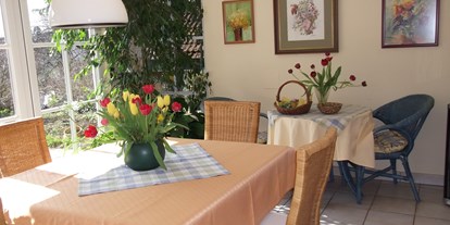 Pensionen - Umgebungsschwerpunkt: Fluss - Gars am Kamp - Frühstücksraum  - Gästehaus am Steindl