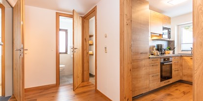 Pensionen - Garten - Kirchberg in Tirol - Appartement 1 - Eingangsbereich - Apartments Salzburgerhof