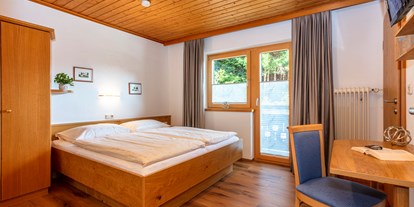 Pensionen - Umgebungsschwerpunkt: See - Brixen im Thale - Appartment 3 - Doppelzimmer - Apartments Salzburgerhof