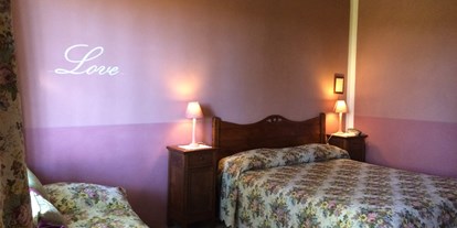 Pensionen - Umgebungsschwerpunkt: Strand - Manerba del Garda - Alle Zimmer sind einfach aber liebevoll eingerichtet.  - Villa Schindler