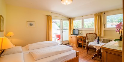 Pensionen - Balkon - Italien - Zimmer - Weingarten Terlan - Rooms & Breakfast
