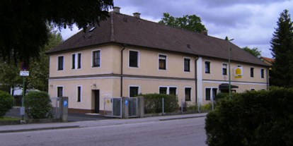 Pensionen - Linz (Linz) - "Zu Hause auf Zeit GmbH" + 5 Wohnungen