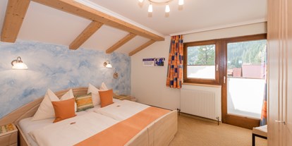 Pensionen - Skiverleih - Steiermark - Schlafzimmer Enzian - Alpenecho