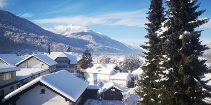 Pensionen - Wanderweg - Hermagor - haus-scheiblauer-skiing-aussicht-view-apartment 22 - Haus Scheiblauer