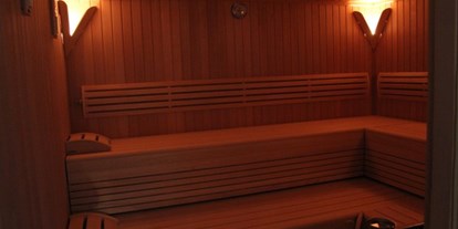 Pensionen - Sauna - Itter - Sauna, Infrarotkabiene, Ruheraum, Heubett und ein kleiner Whirlpool im Freien lassen den Tag schön ausklingen - Ferienhaus Zillertal