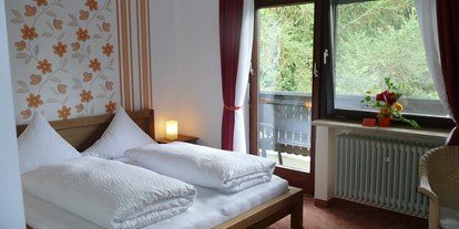 Pensionen - Windischeschenbach - Schlafzimmer von Appartement 5
 - Landhaus am Forst