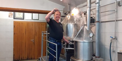 Pensionen - Lichtenfels (Landkreis Lichtenfels) - Genießen Sie unser selbstgebrautes Bier aus der hauseigenen Brauerei "Hümmer Bräu" - Pension Karin