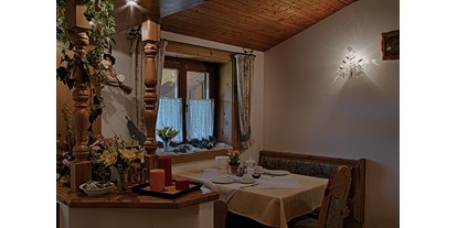 Pensionen - Kühlschrank - Siegsdorf - Unser Frühstücksraum - Gästehaus Heidi - Ihr Gästehaus mit Herz und Flair