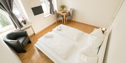 Pensionen - Poing (Landkreis Ebersberg) - Doppelzimmer in der Verdistr. 90 - guenstigschlafen24.de ... die günstige Alternative zum Hotel