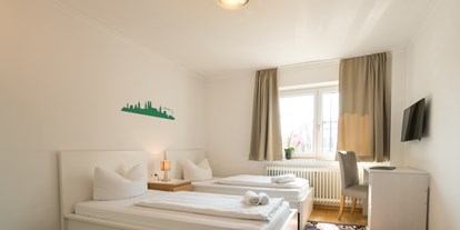 Pensionen - Poing (Landkreis Ebersberg) - Zweibettzimmer in der Verdistr. 104 - guenstigschlafen24.de ... die günstige Alternative zum Hotel