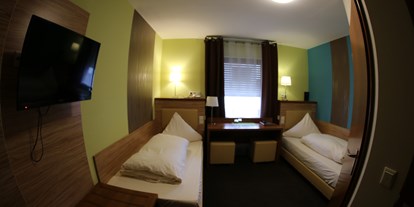 Pensionen - WLAN - Roßtal - Zimmer Twin mit Du,WC - Gästehaus Palmengarten