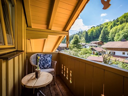Pensionen - Umgebungsschwerpunkt: See - Grassau (Landkreis Traunstein) - Wohlfühlzimmer 5, Balkon - Pension Gimpl ****