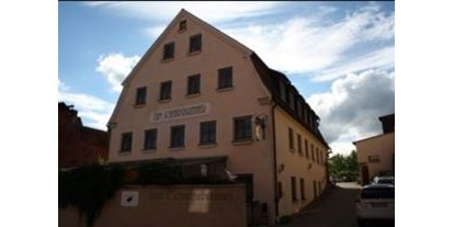 Pensionen - Oberasbach - Schnapsbrenner Außenansicht - Landgasthof zum Schnapsbrenner