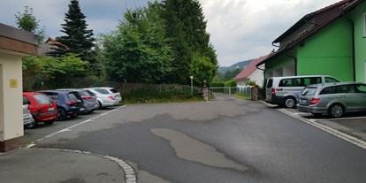 Pensionen - Umgebungsschwerpunkt: Berg - Warmensteinach - Parkplätze - Gruppenferienhäuser & Hotel-Pension Dressel