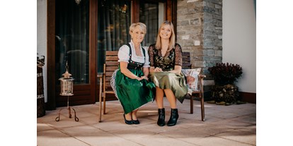 Pensionen - Restaurant - Mittenwald - Ihre Gastgeberinnen Lisa & Traudi Schwaninger - Gästehaus Schwaninger