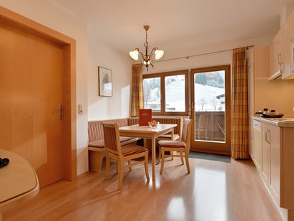 Pensionen - Umgebungsschwerpunkt: Berg - Brixen im Thale - Appartement 4 Wohnküche - Frühstückspension Appartements Steinbacher****