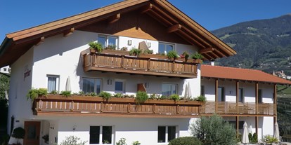 Pensionen - Balkon - Nals bei Meran - Garni Pircher - Dorf Tirol - Garni Pircher