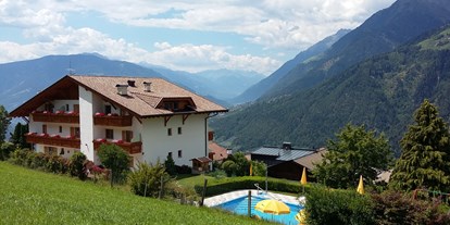 Pensionen - Pool - Dorf Tirol - Hotel Garni Alpenhof