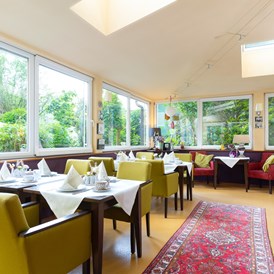 Frühstückspension: Unser Wintergarten - Hotel Garni Pölzl