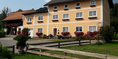 Pensionen - Garten - Kapfenberg - Haus Zink im Wanderdorf Fischbach - Haus Zink