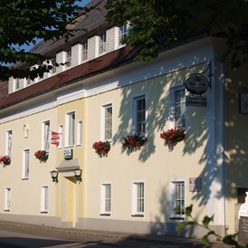 Frühstückspension: Gasthaus-Pension Schwarzer Graf