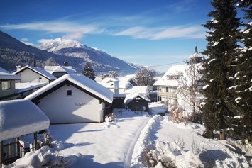 Frühstückspension: Haus Scheiblauer Nassfeld Tröpolach skiing apartment view winter - Haus Scheiblauer