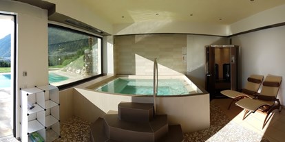 Pensionen - Italien - Unser Solo Indoor Hot Whirlpool hat 36°C und nach einer Wanderung ist das eine Wohltat! Die Infrarotkabine steht Ihnen auch kostenlos zur Verfügung. - Pension Plarserhof