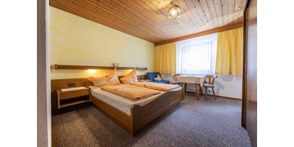 Pensionen - Tirol - schöne, gepflegte Komfortzimmer - Haus Sarah